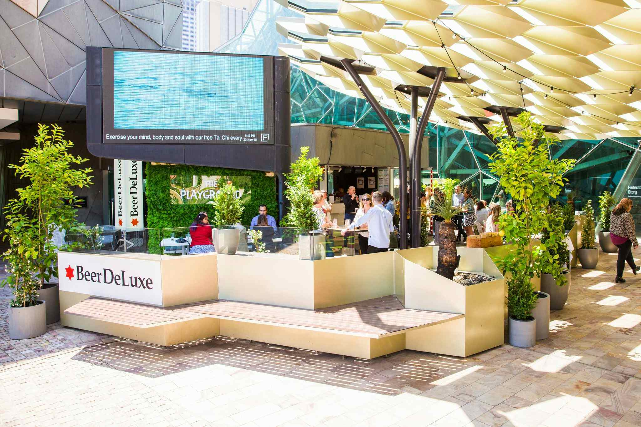 Beer DeLuxe Fed Square